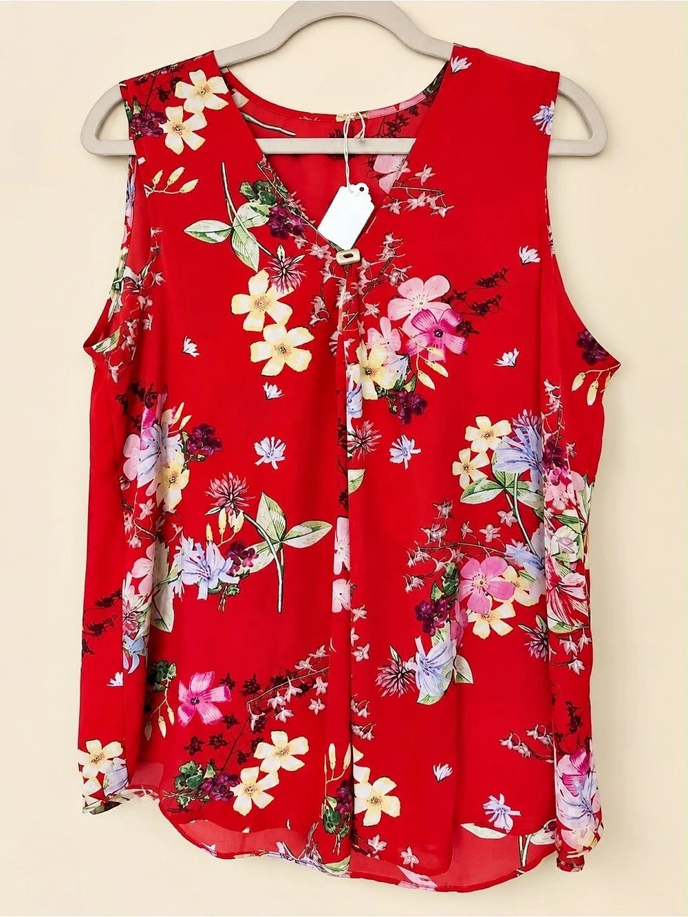 Floral Sleeveless Blouse in Red NWT